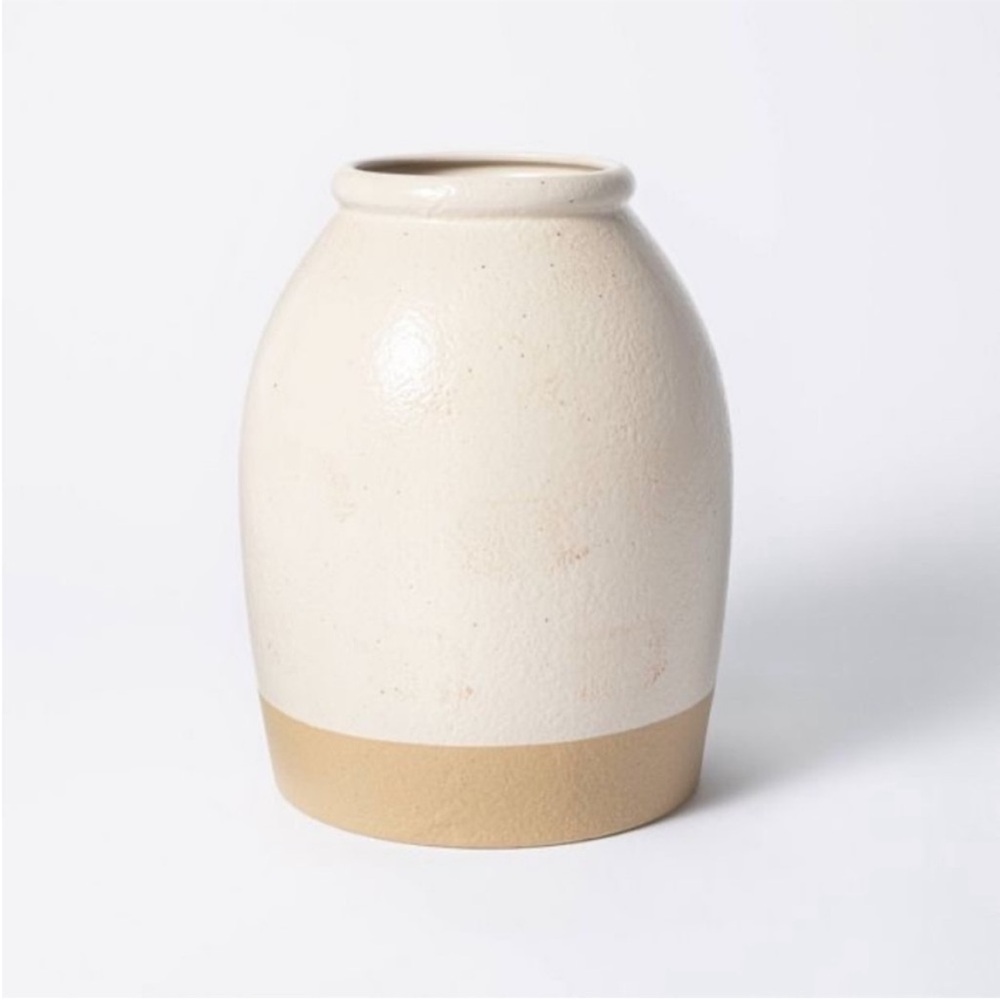 STUDIO MCGEE Threshold Target Crock Stoneware Vase Beige, NWT